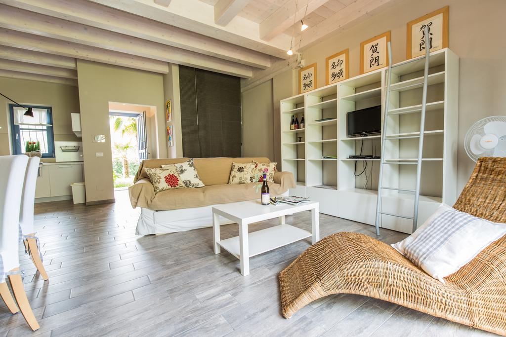 Cascina Arcangelo Raffaele Verduno Habitación foto